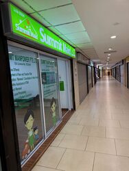 Lucky Plaza (D9), Retail #521297261